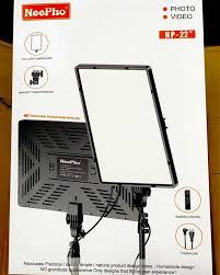 Neepho Studio Light NP-22